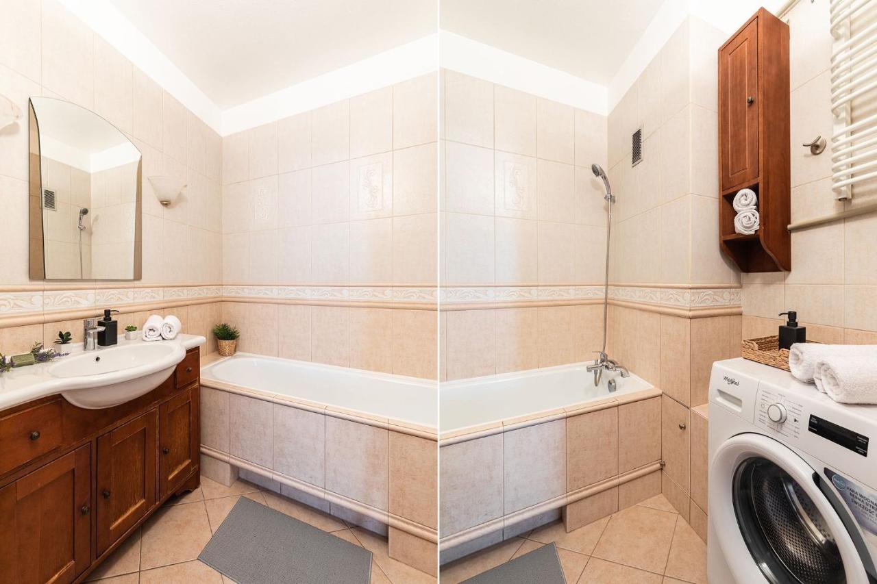 Room, Pirenejska 20 Cozy Rooms Warsaw Luaran gambar
